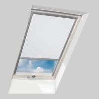 Fakro Rolgordijn Met Zijgeleiding ARP Z-Wave Solar II 94x118cm Elektrisch Exclusief Afstandbediening Kleur Lichtgrijs (254)