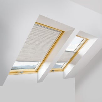 Product afbeelding voor Fakro Plissegordijn APS/A II 134x98cm Handmatig Kleur Creme Gestreept (666) Aluminum Zijgeleiding